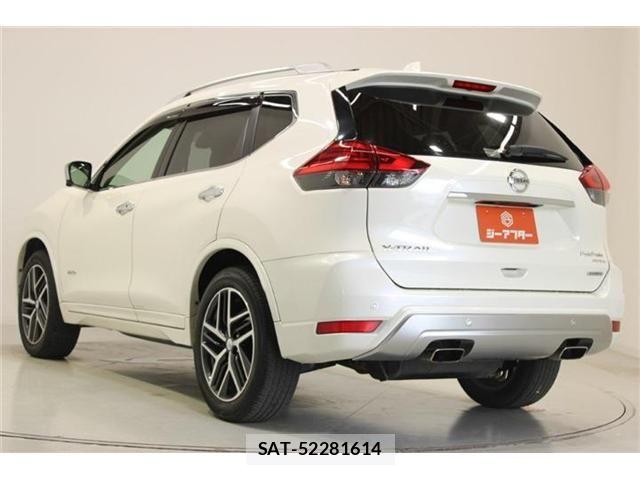 Nissan X-TRAIL HYBRID 2017-06 7504055-9