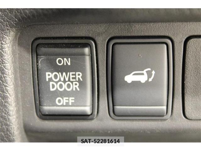 Nissan X-TRAIL HYBRID 2017-06 7504055-2