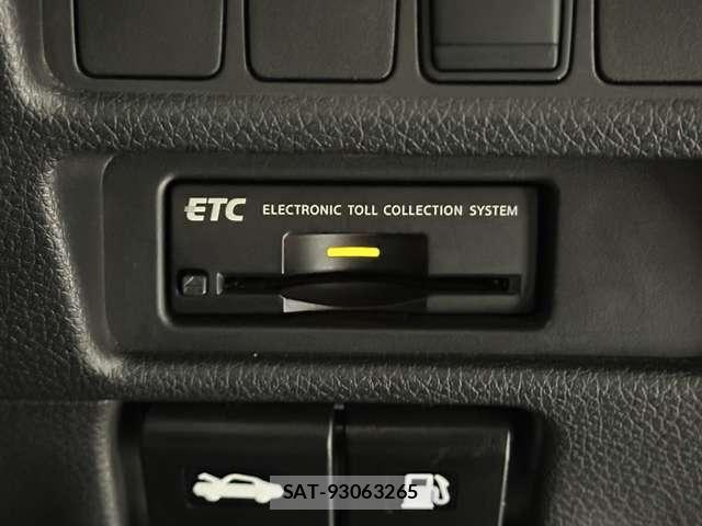 Nissan X-TRAIL HYBRID 2017-05 7621576-14