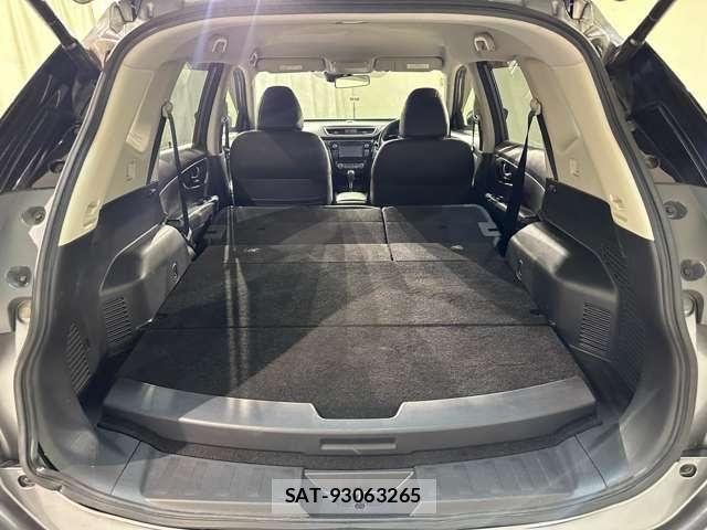 Nissan X-TRAIL HYBRID 2017-05 7621576-29