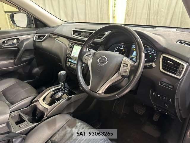 Nissan X-TRAIL HYBRID 2017-05 7621576-8