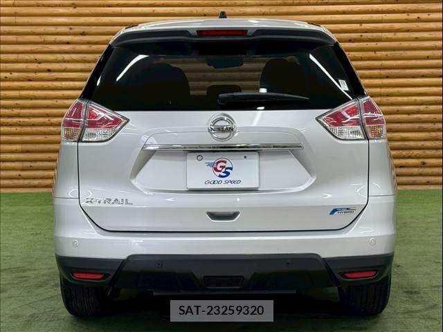 Nissan X-TRAIL HYBRID 2016-08 7790769-16