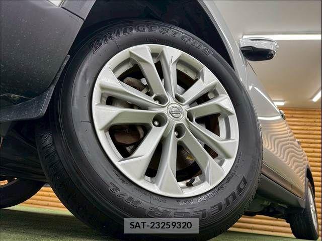 Nissan X-TRAIL HYBRID 2016-08 7790769-19
