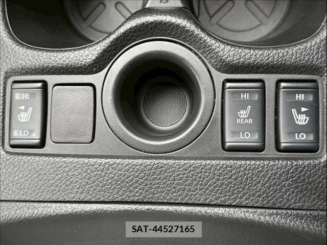 Nissan X-TRAIL HYBRID 2021-06 7790772-23
