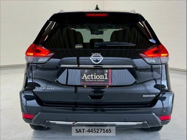 Nissan X-TRAIL HYBRID 2021-06 7790772-3