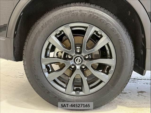 Nissan X-TRAIL HYBRID 2021-06 7790772-6