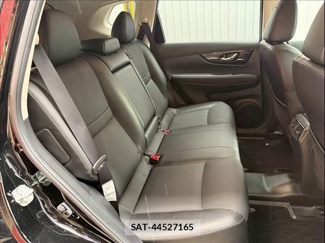 Nissan X-TRAIL HYBRID 2021-06 7790772-8