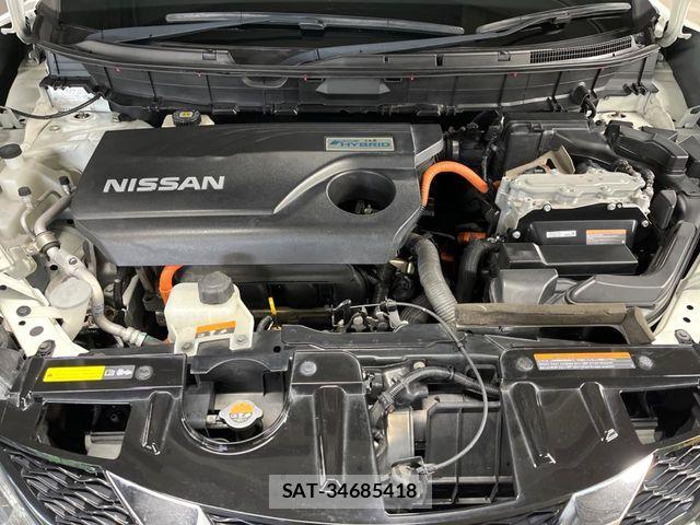 Nissan X-TRAIL HYBRID 2016-05 7981666-17