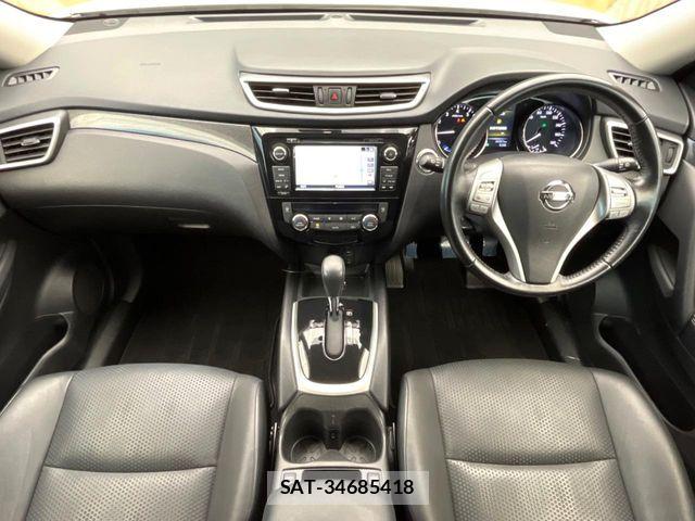 Nissan X-TRAIL HYBRID 2016-05 7981666-1