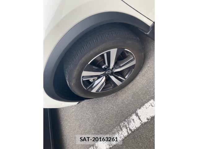Nissan X-TRAIL HYBRID 2024-04 8039413-5