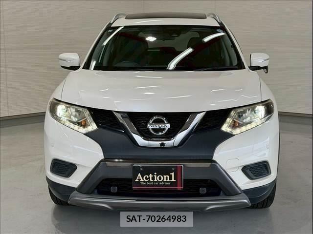 Nissan X-TRAIL HYBRID 2017-05 8039418-1