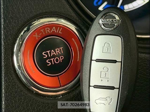 Nissan X-TRAIL HYBRID 2017-05 8039418-29