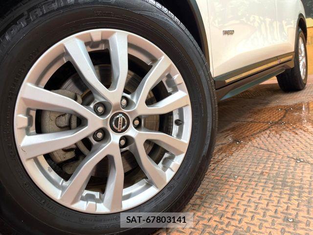 Nissan X-TRAIL HYBRID 2019-03 8102940-12