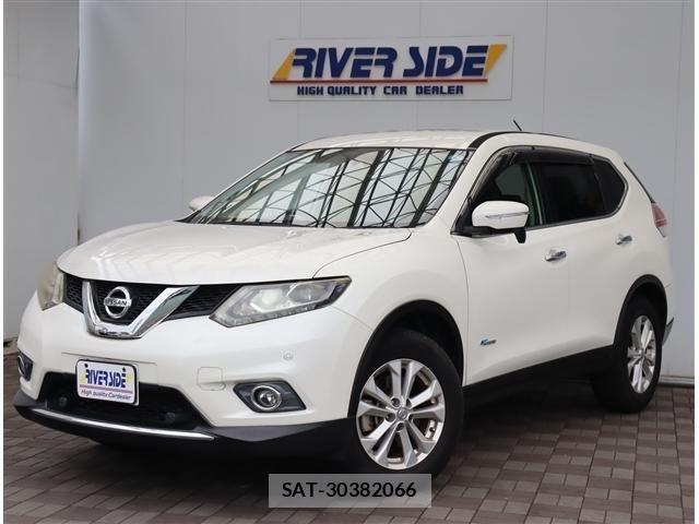 Nissan X-TRAIL HYBRID 2016-03 8102941-0