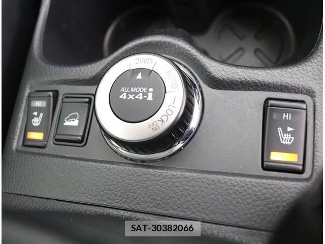 Nissan X-TRAIL HYBRID 2016-03 8102941-10