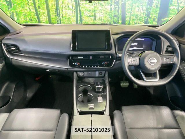 Nissan X-TRAIL HYBRID 2023-02 8102939-1