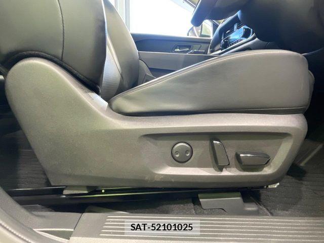 Nissan X-TRAIL HYBRID 2023-02 8102939-7