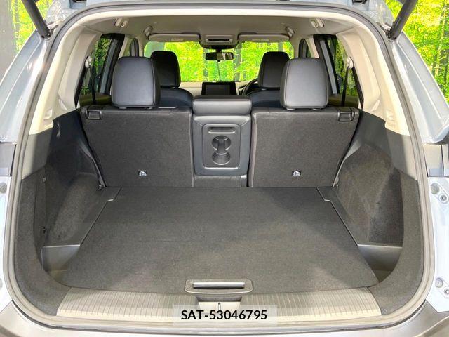 Nissan X-TRAIL HYBRID 2023-06 8133160-9