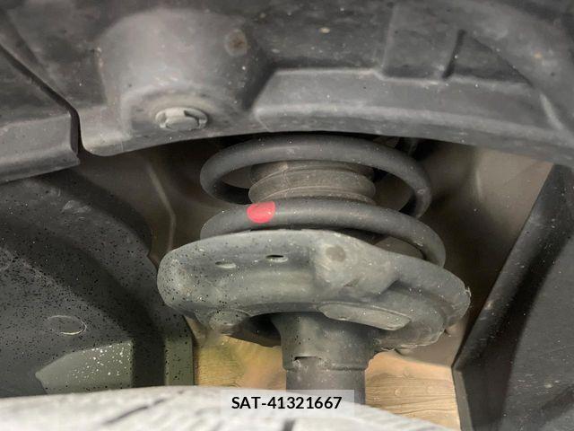 Nissan X-TRAIL HYBRID 2017-05 8159582-18