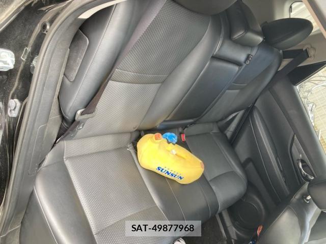 Nissan X-TRAIL HYBRID 2015-09 8211161-13