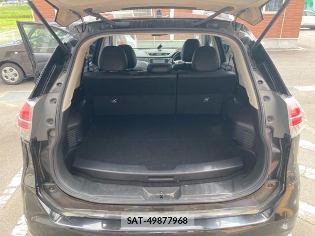 Nissan X-TRAIL HYBRID 2015-09 8211161-14