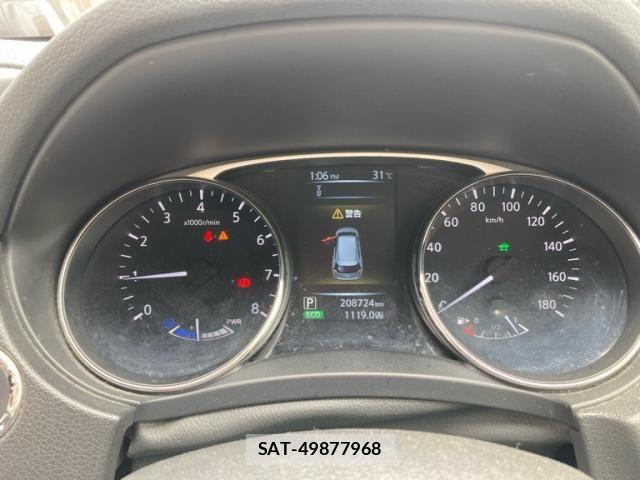 Nissan X-TRAIL HYBRID 2015-09 8211161-17