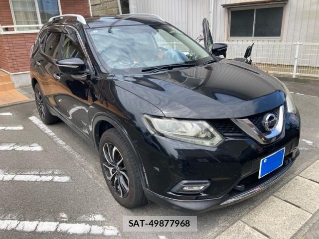 Nissan X-TRAIL HYBRID 2015-09 8211161-1
