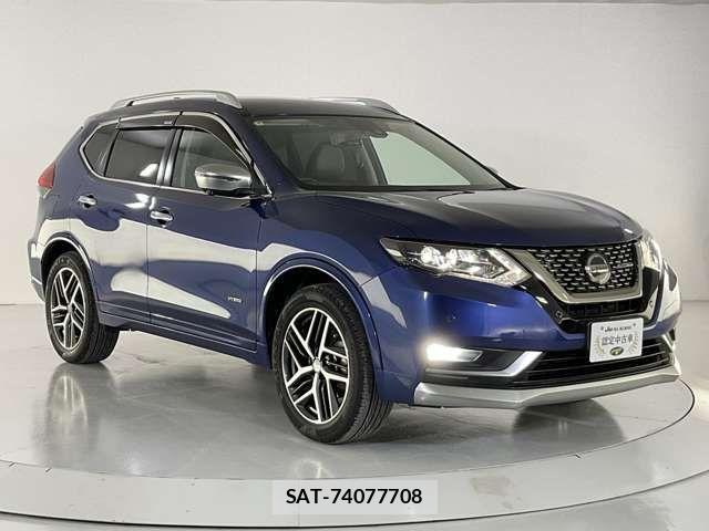 Nissan X-TRAIL HYBRID 2020-06 8211159-7