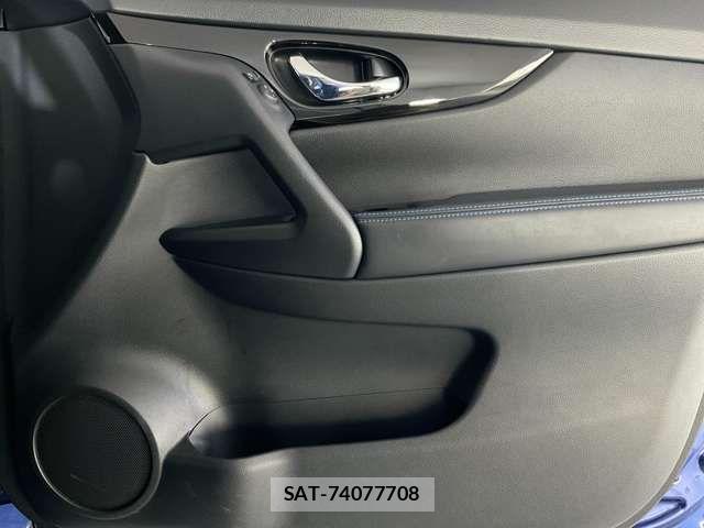 Nissan X-TRAIL HYBRID 2020-06 8211159-13