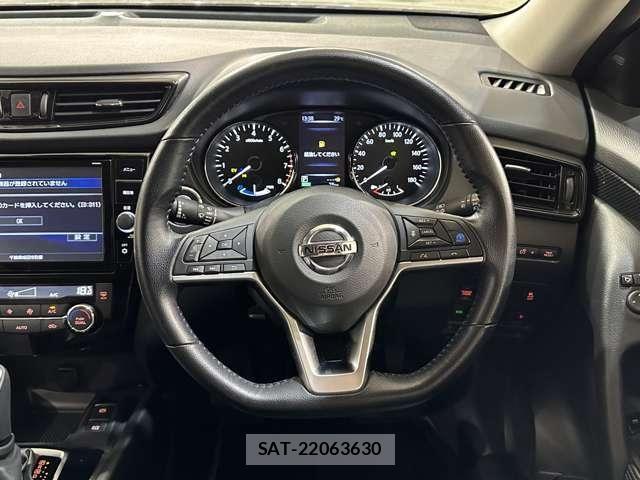 Nissan X-TRAIL HYBRID 2021-05 8232541-9
