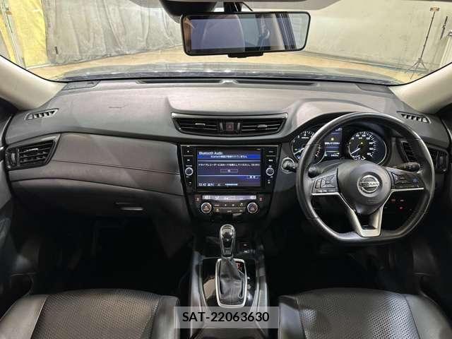 Nissan X-TRAIL HYBRID 2021-05 8232541-17