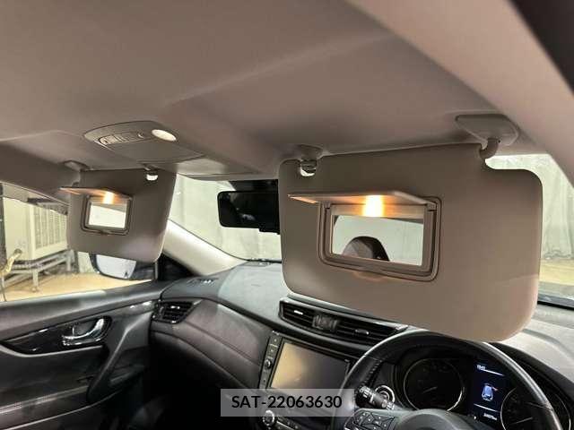 Nissan X-TRAIL HYBRID 2021-05 8232541-28