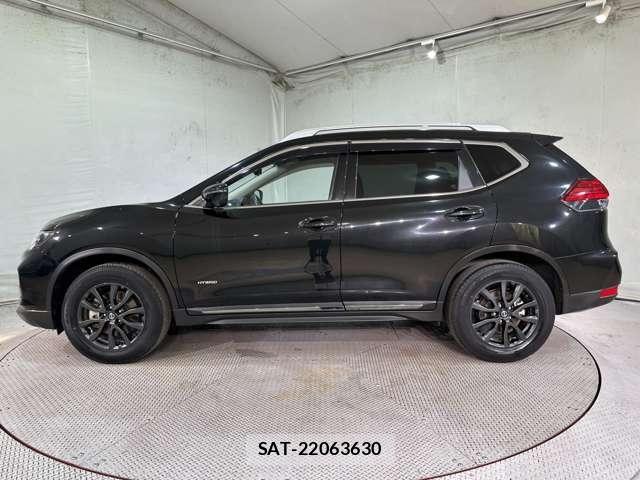 Nissan X-TRAIL HYBRID 2021-05 8232541-7