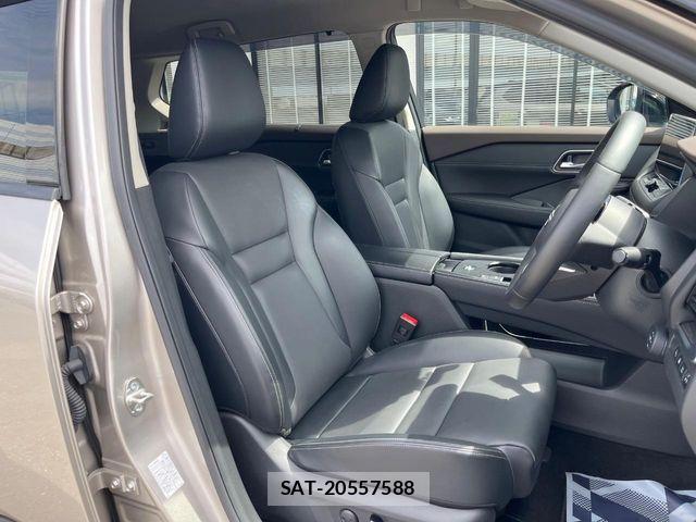 Nissan X-TRAIL HYBRID 2024-02 8318289-9
