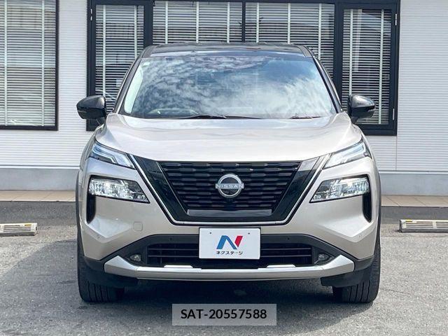 Nissan X-TRAIL HYBRID 2024-02 8318289-15