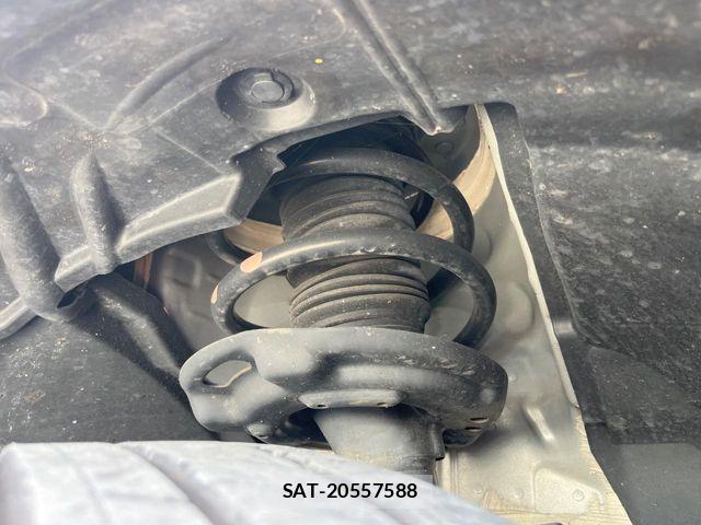 Nissan X-TRAIL HYBRID 2024-02 8318289-19