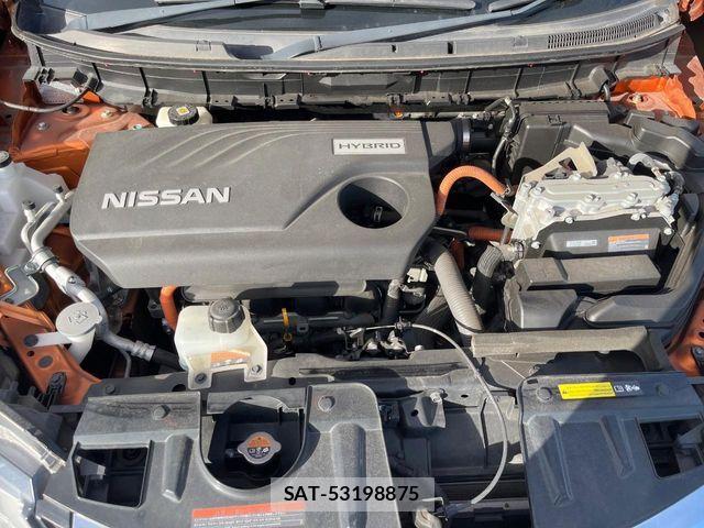 Nissan X-TRAIL HYBRID 2018-03 8318290-17