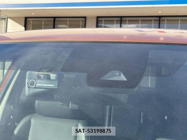 Nissan X-TRAIL HYBRID 2018-03 8318290-5