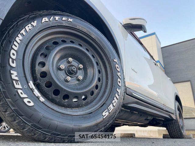 Nissan X-TRAIL HYBRID 2017-08 8355948-13
