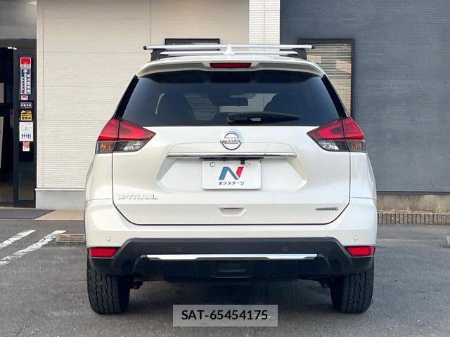 Nissan X-TRAIL HYBRID 2017-08 8355948-15