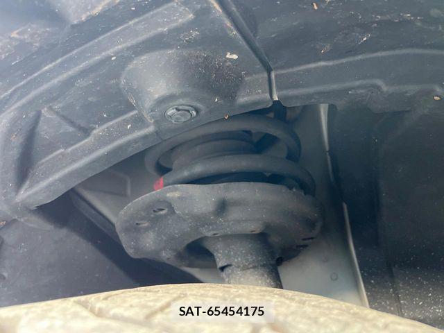 Nissan X-TRAIL HYBRID 2017-08 8355948-19