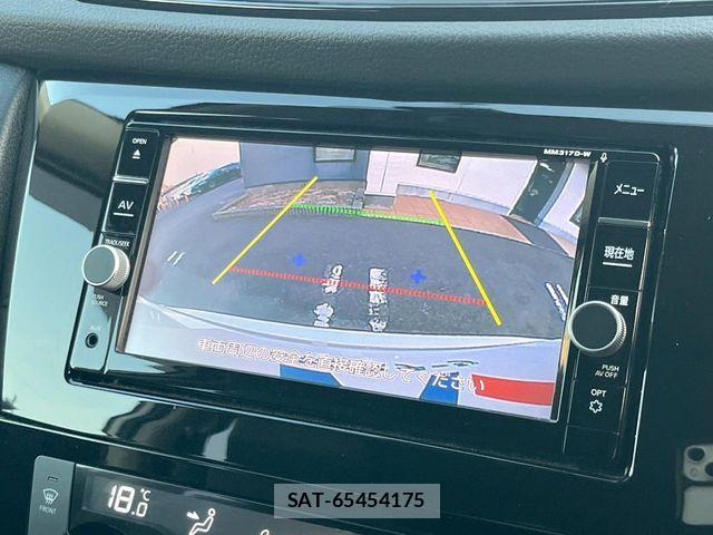 Nissan X-TRAIL HYBRID 2017-08 8355948-2