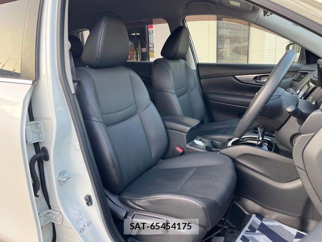 Nissan X-TRAIL HYBRID 2017-08 8355948-8