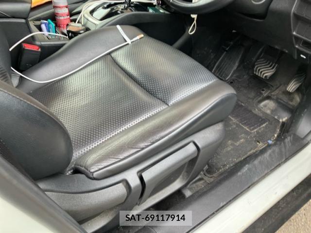 Nissan X-TRAIL HYBRID 2015-09 8416048-9
