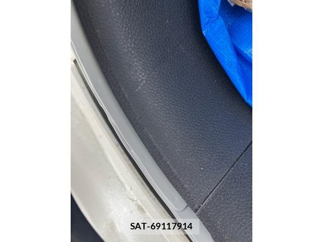 Nissan X-TRAIL HYBRID 2015-09 8416048-21
