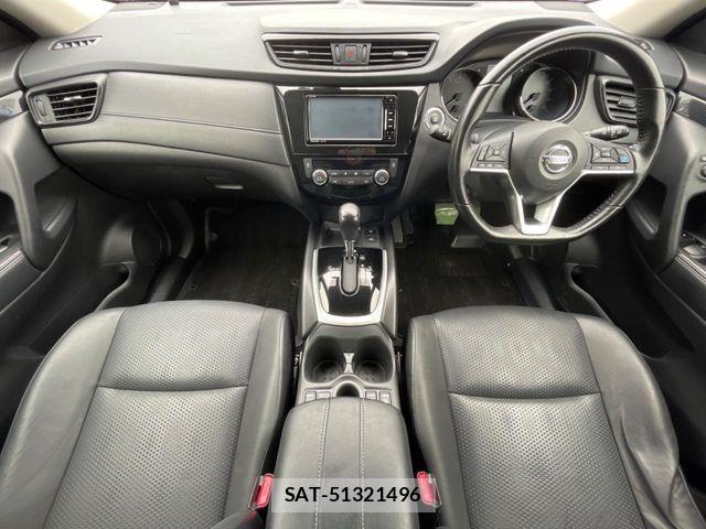 Nissan X-TRAIL HYBRID 2017-07 8458839-1