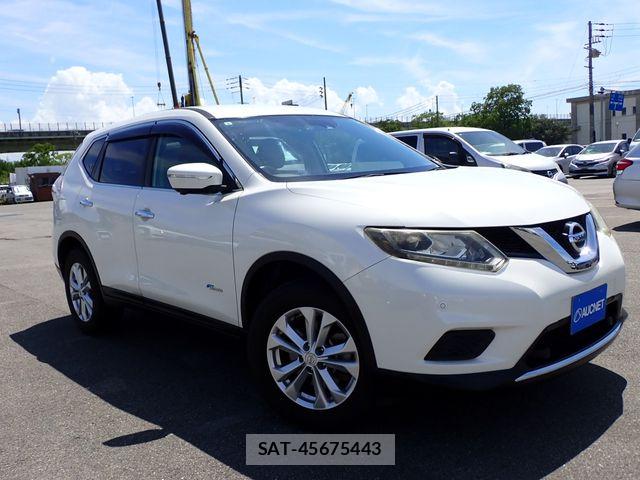 Nissan X-TRAIL HYBRID 2015-11 8564203-0