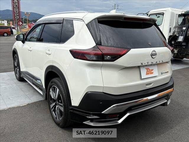 Nissan X-TRAIL HYBRID 2023-10 8564204-14