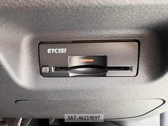 Nissan X-TRAIL HYBRID 2023-10 8564204-24