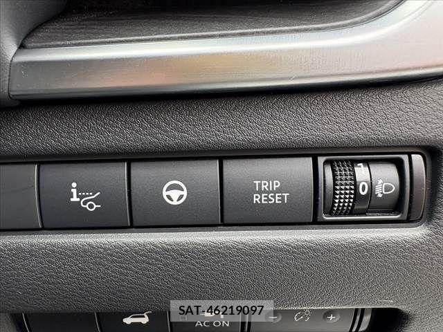 Nissan X-TRAIL HYBRID 2023-10 8564204-2